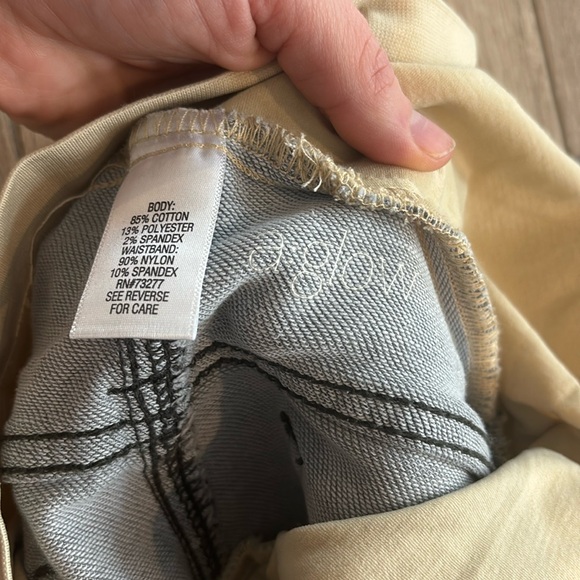 Gray Maternity Jeans - Picture 5 of 5